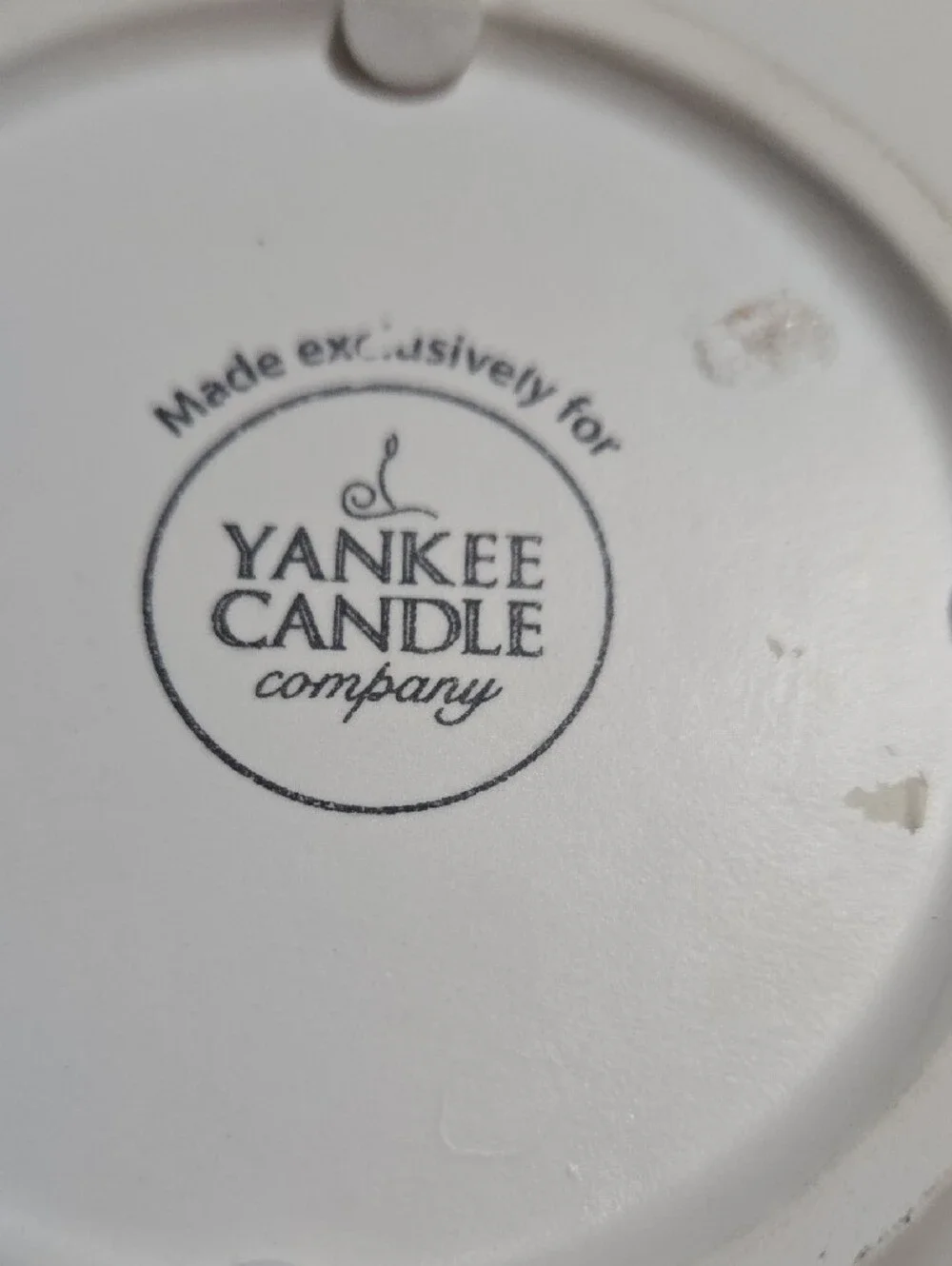 Yankee Candle Cream Ceramic Candle Plate with Autumn Fruit Border